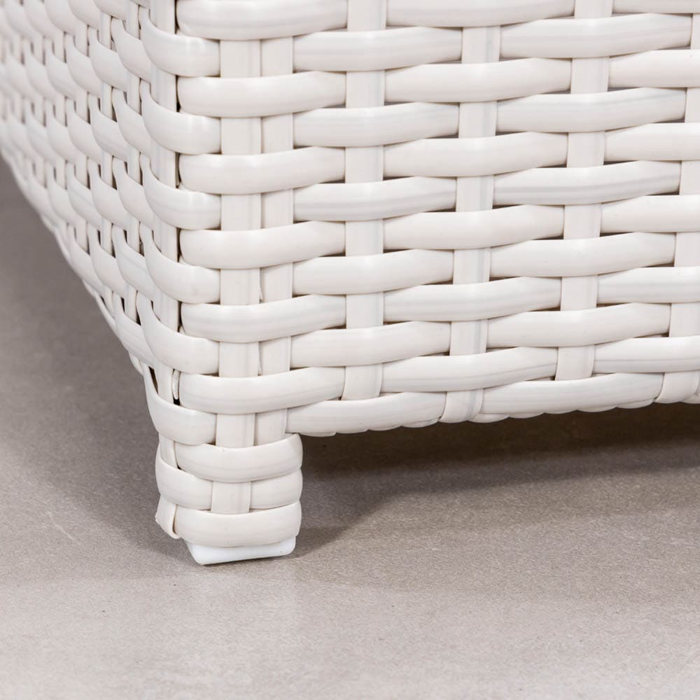 Lilly Side Table White Close Up VB