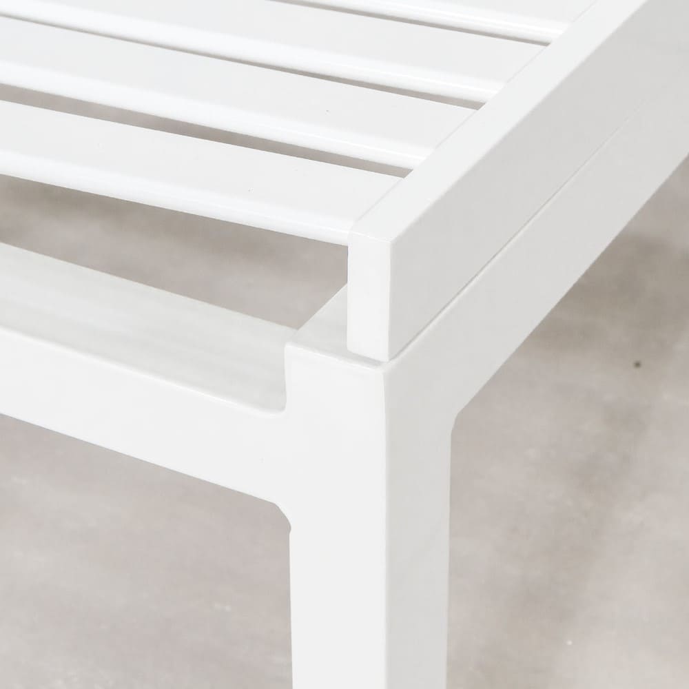 Allie Sun Lounger White Close Up VB