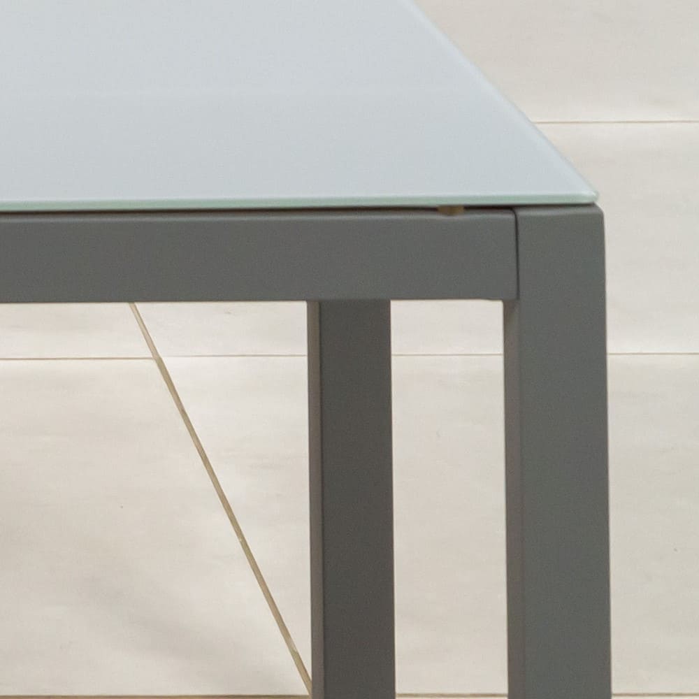 Cub-Lounge-Rectangular-Coffee-Table-Close-Up-VB