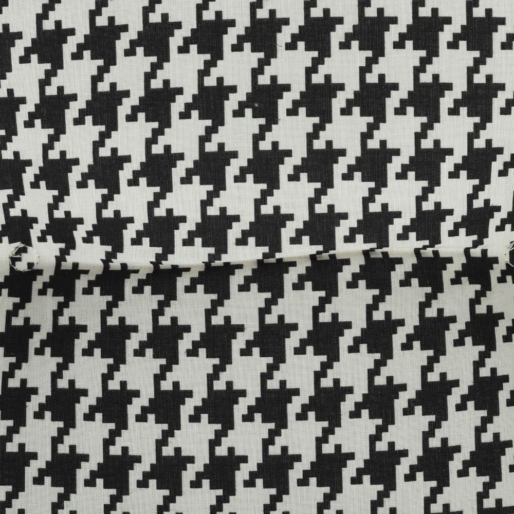 Poule Black Close up VB