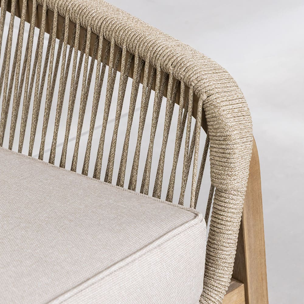 Cameo Sofa Close Up 5 (VB)