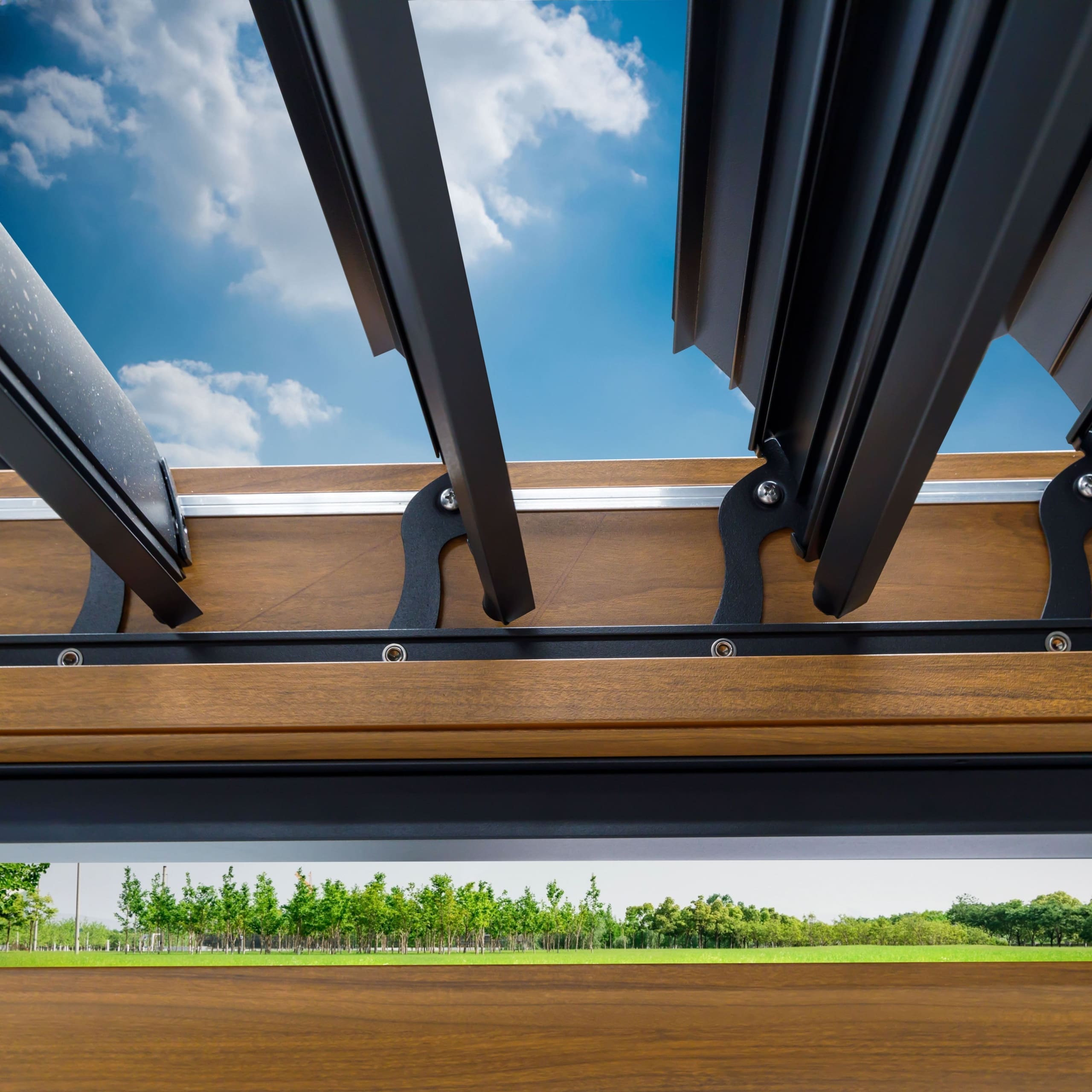 Hammond Pergola Wooden Finish Close Up 6 VB scaled