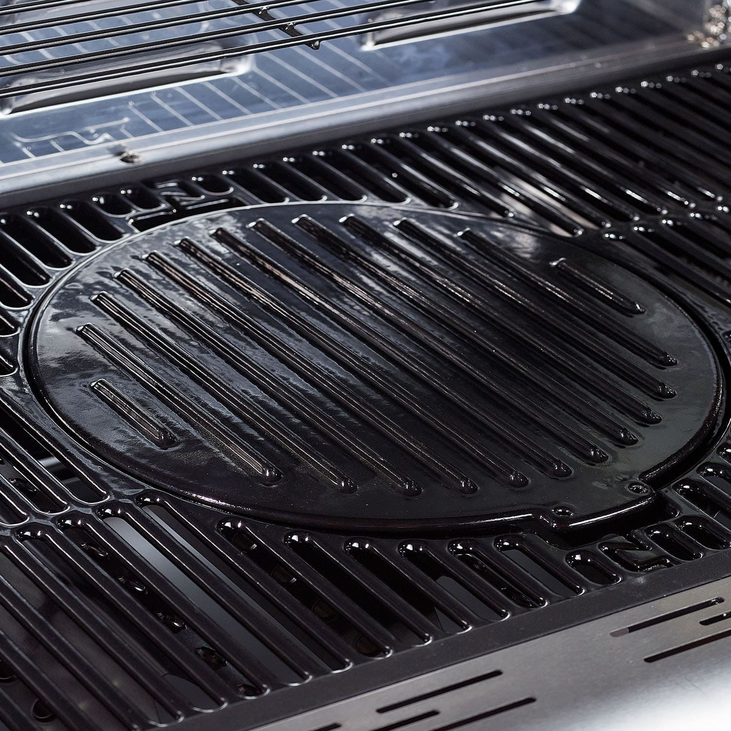 OUT370768 F Outback Jupiter 6S GasCharcoal Hybrid
