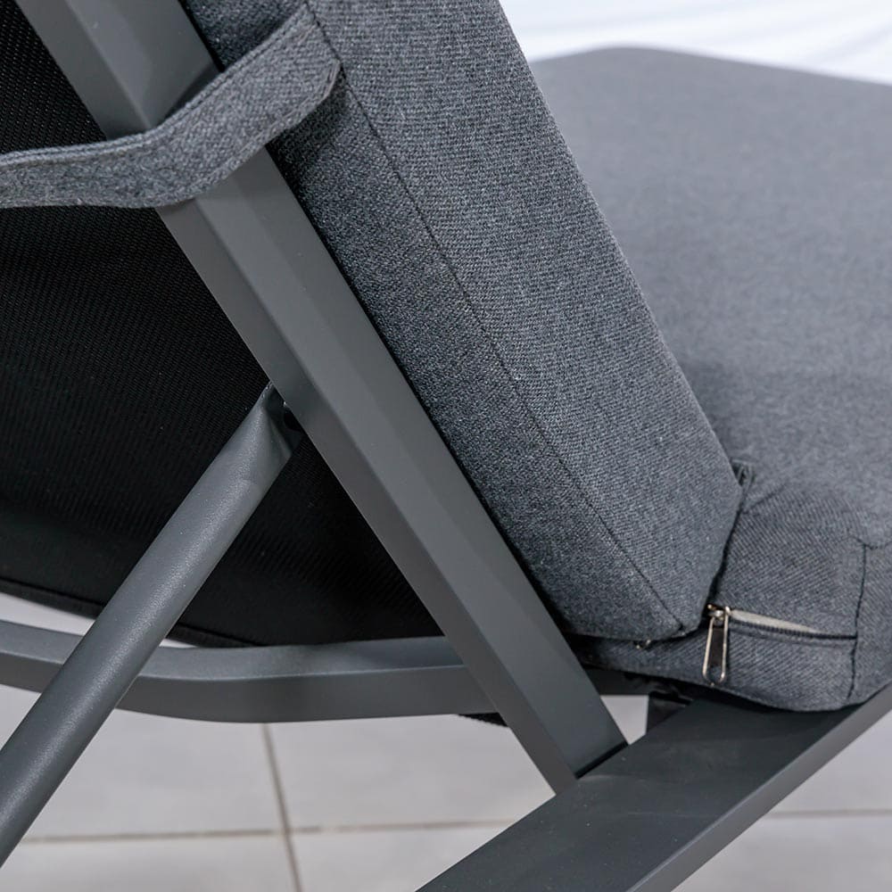 Corkus Sun Lounger Close Up 5 VB