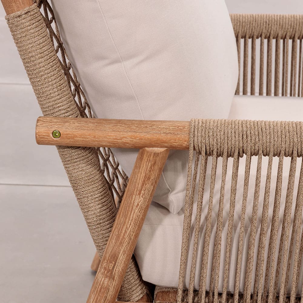 Aternis Sofa Close Up 5 VB