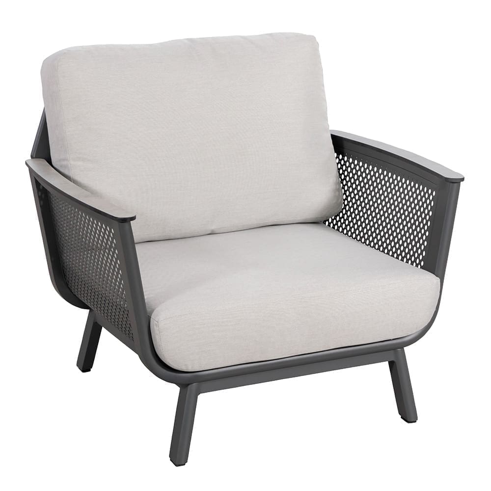 Foxtrot Lounge Chair Front VB 1