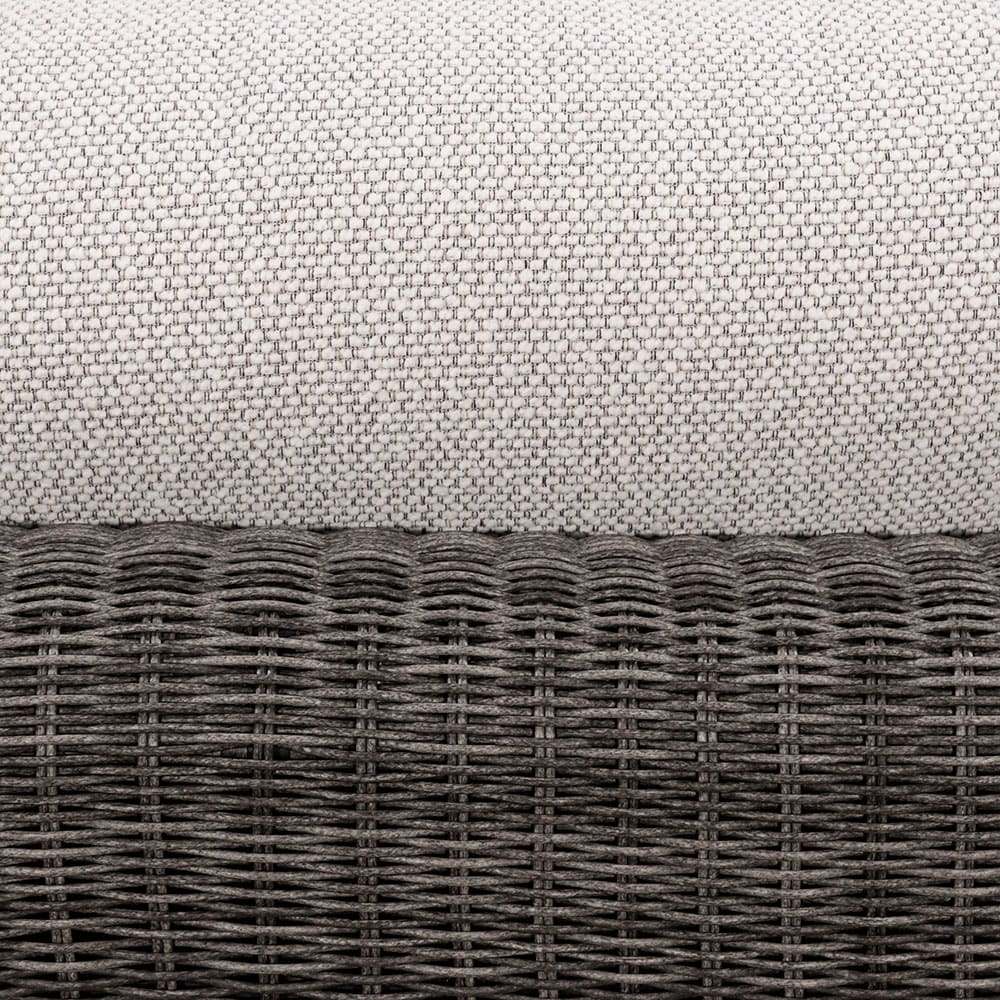 Luva Sofa Close Up 2 VB