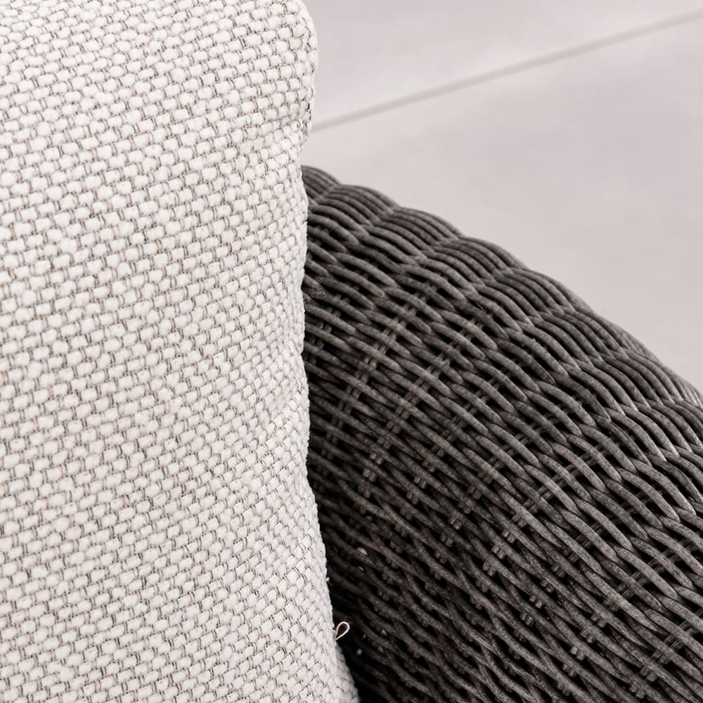 Luva Sofa Close Up 6 VB