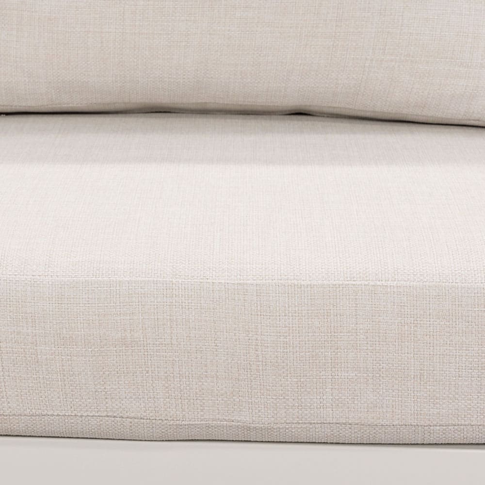 Miami Sofa Close Up 2 VB 2