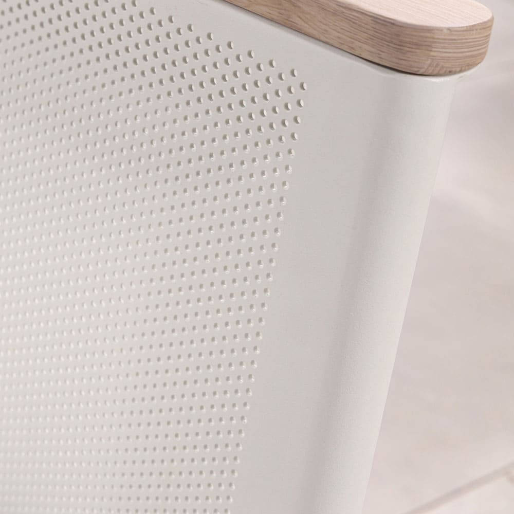 Miami Sofa Close Up 3 VB 2