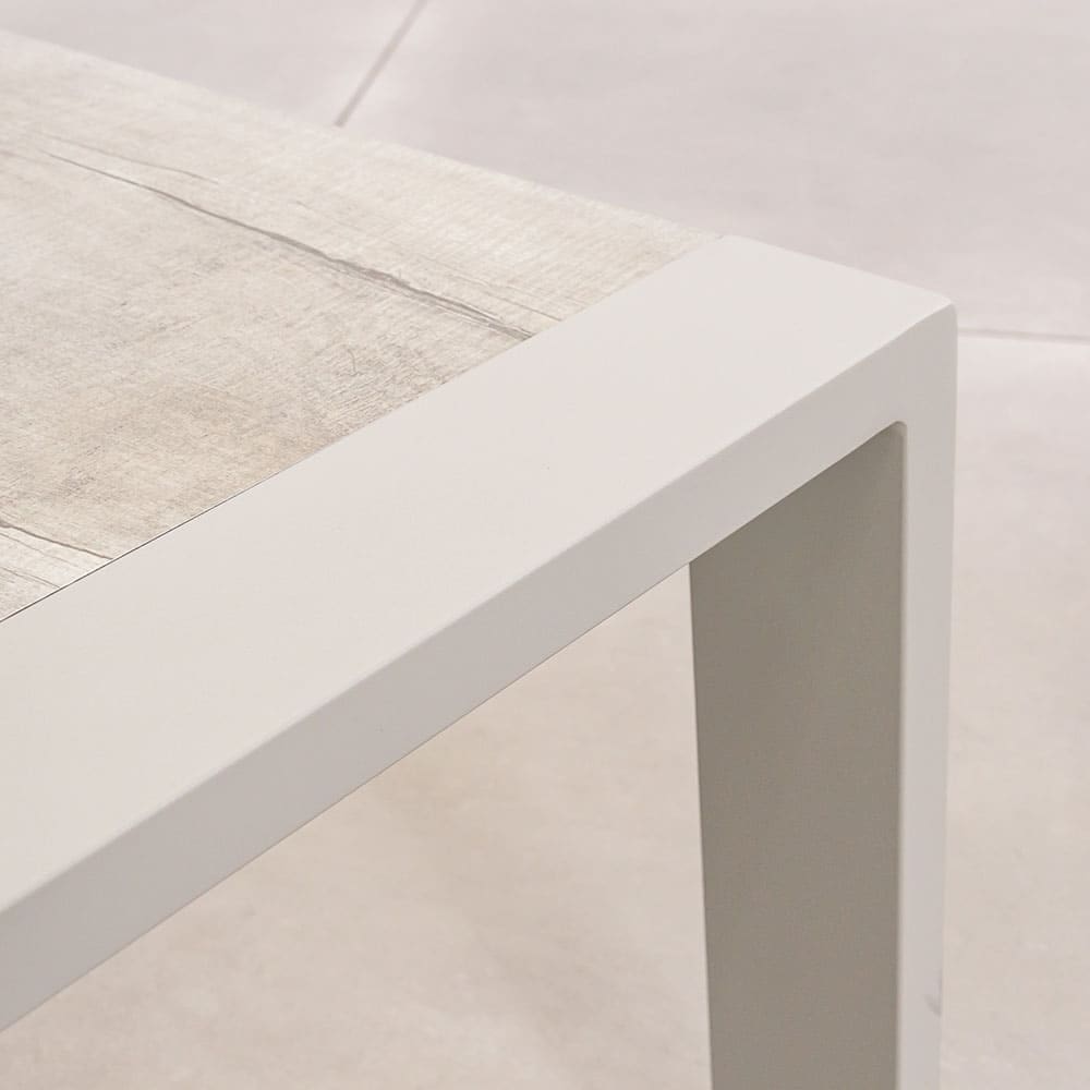 Pilatus Coffee Table Close Up 4 VB