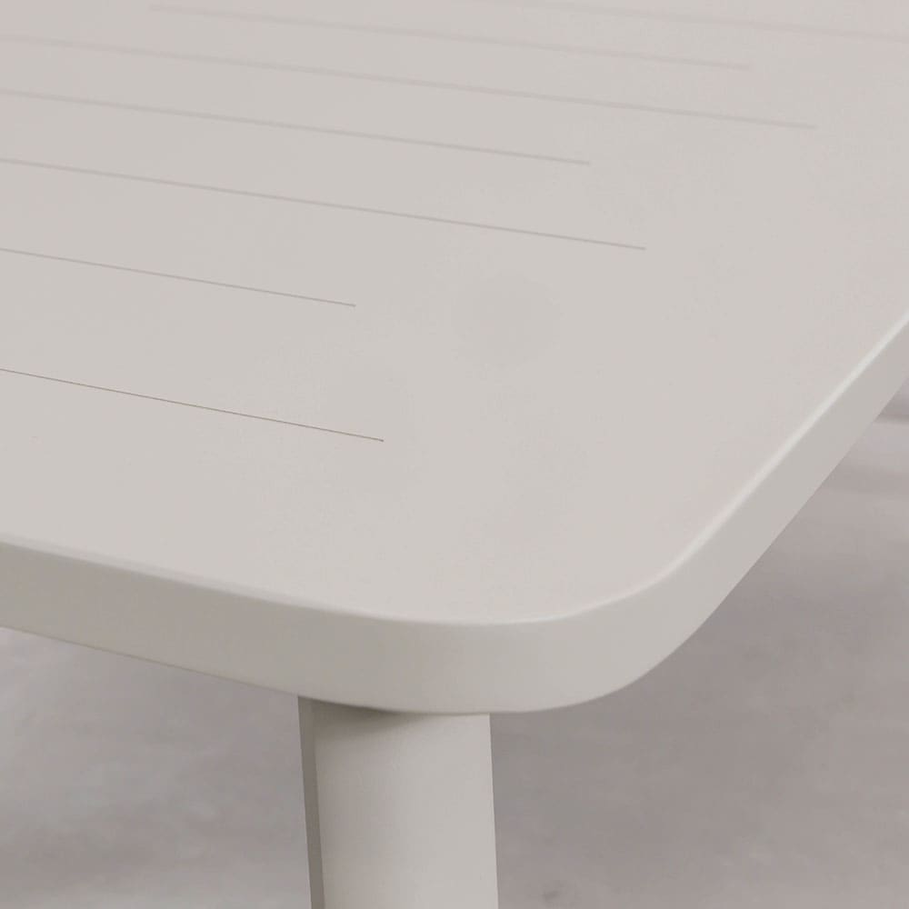 Iowa Coffee Table Close Up 4 (VB)