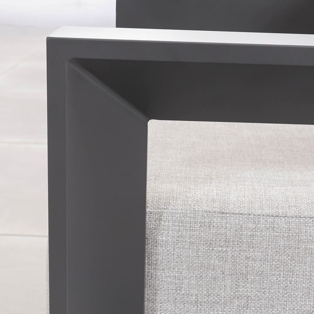 Zeus Sofa Close Up 6 (VB)