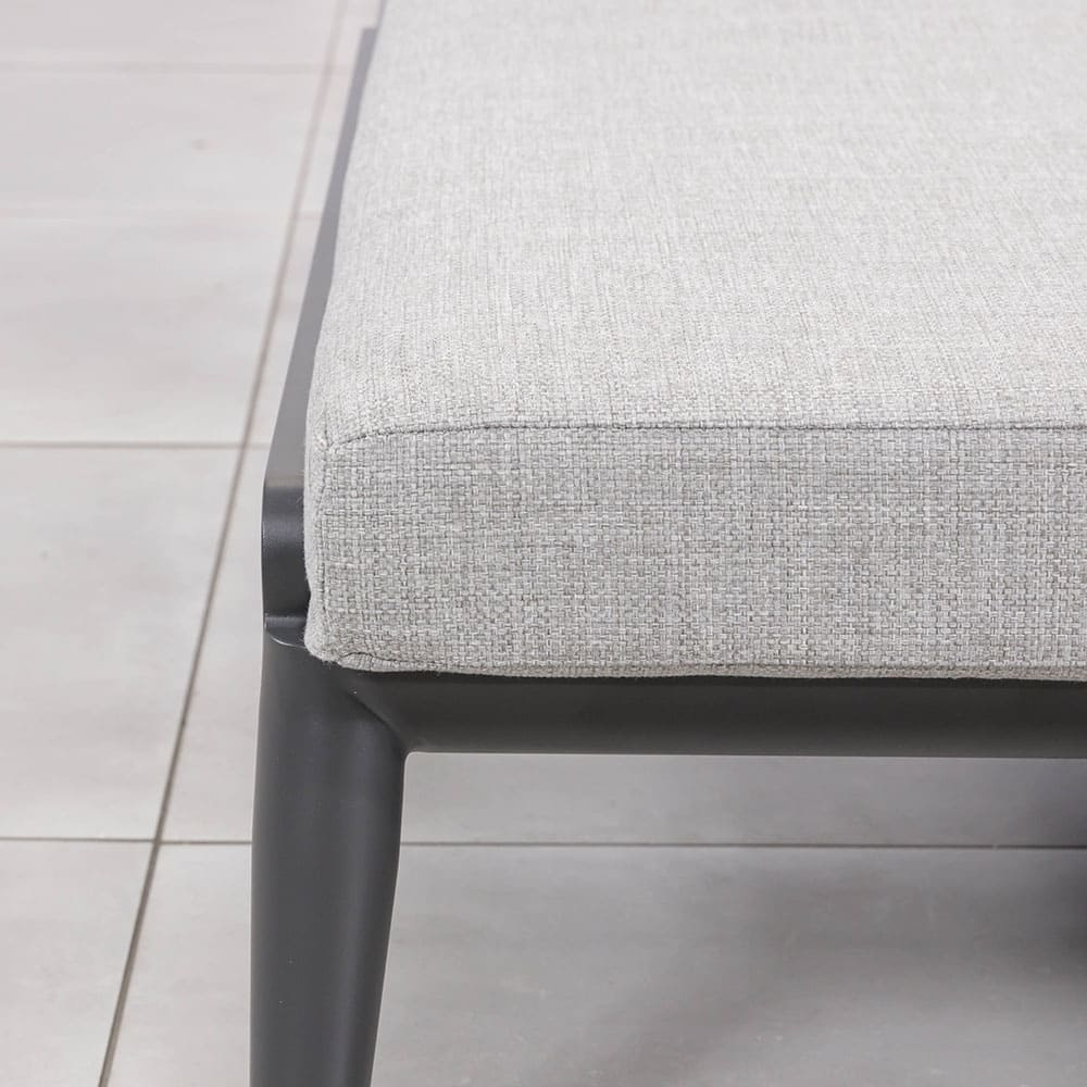 Abella Double Sun Lounger Close Up (VB)