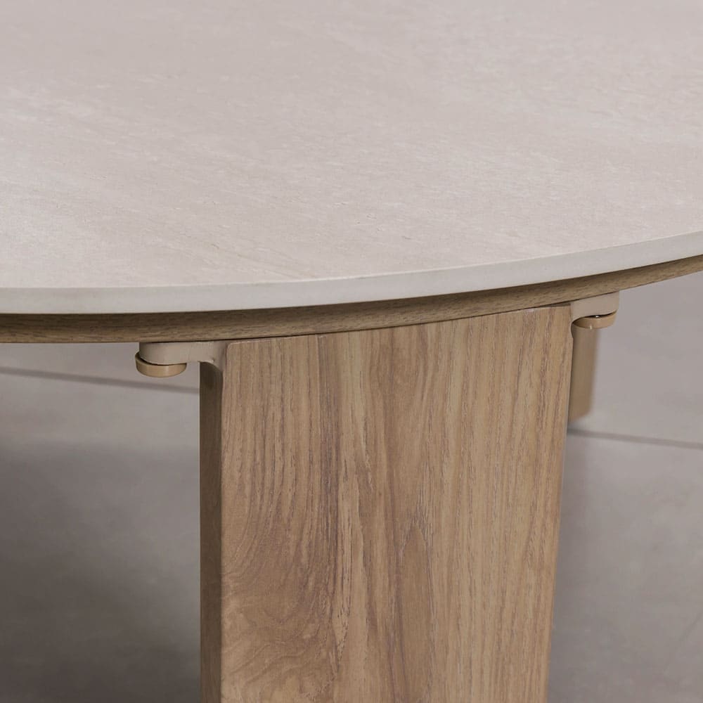 Caesar Coffee Table Close Up 5 (VB)
