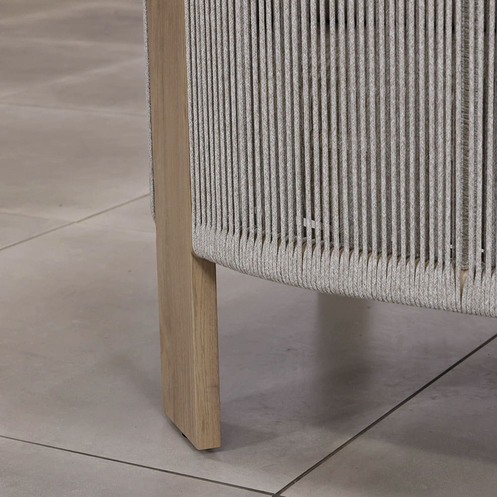 Caesar Sofa Close Up 2 (VB)