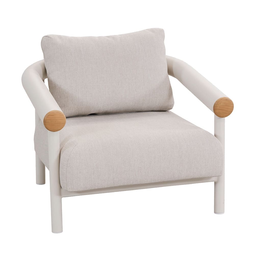 Lunabreeze Lounge Chair Front (VB)