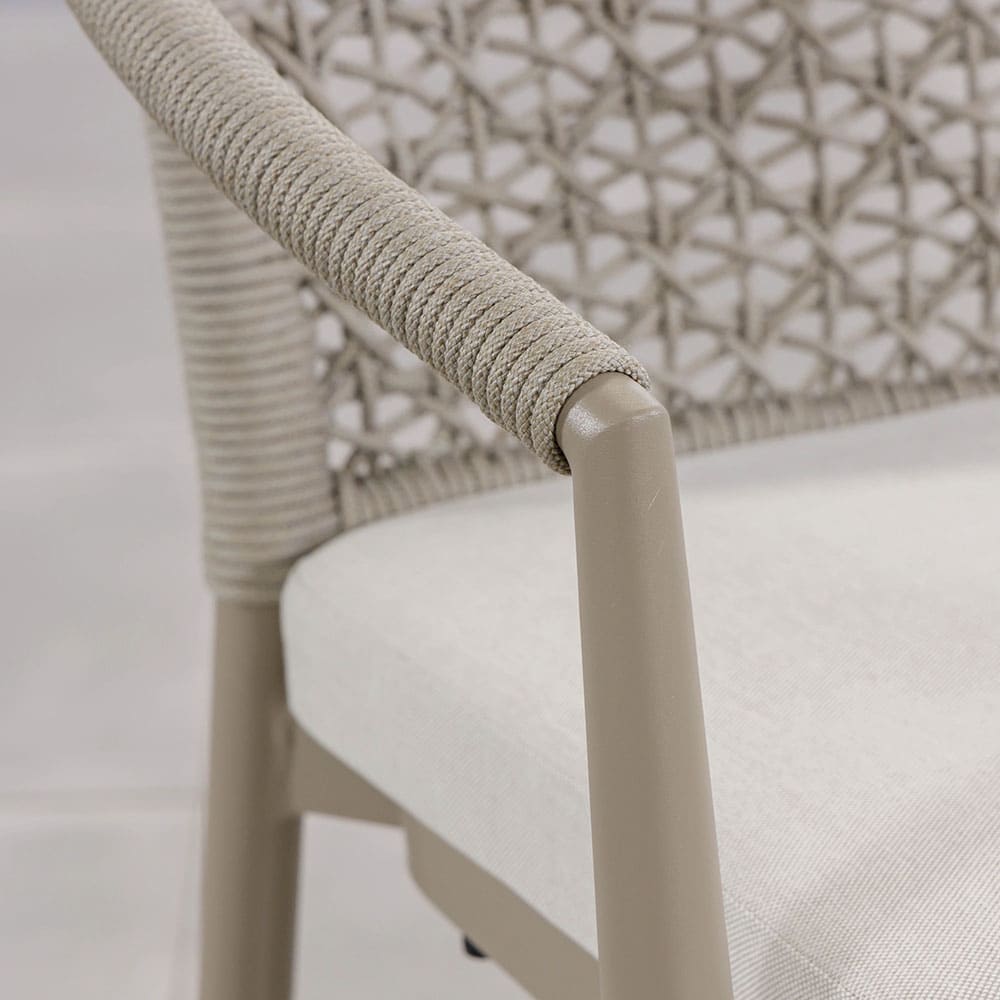 Meer Bar Chair Close Up 3 (VB)
