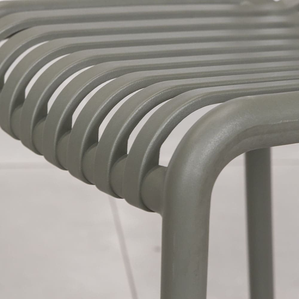 Voyage Bar Chair Close Up 3 (VB)