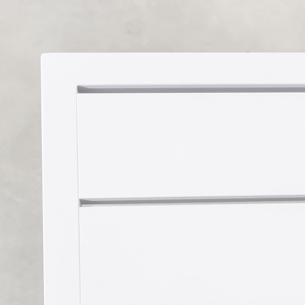 Dublin Side Table White Close Up (VB)